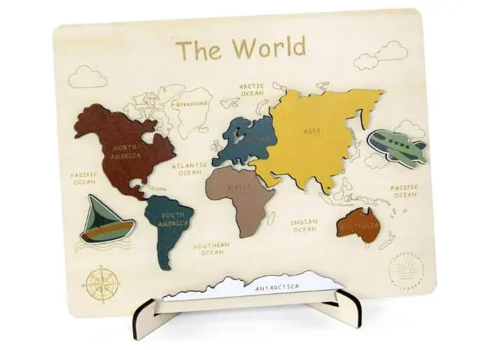 wooden world map puzzle